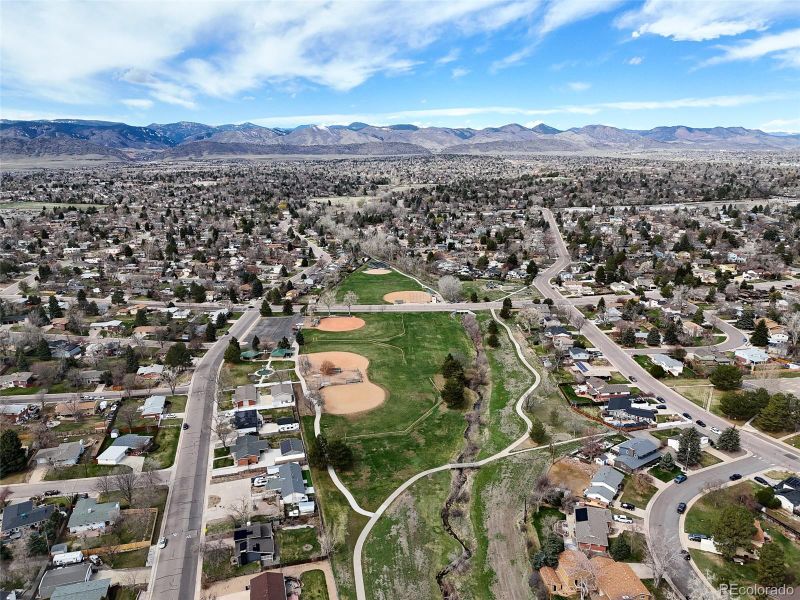 7952 S Chestnut Way, Littleton, CO 80128