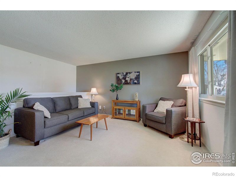 40 College Ct, Longmont, CO 80503