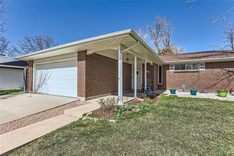 3286 S Emporia Ct, Denver, CO 80231