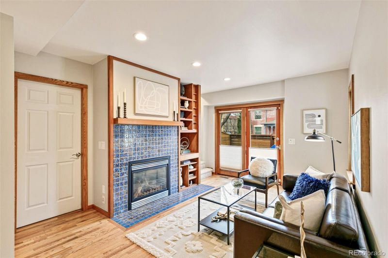 1402 N Downing St, Denver, CO 80218