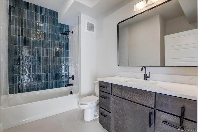 1208 N Quitman St #403, Denver, CO 80204
