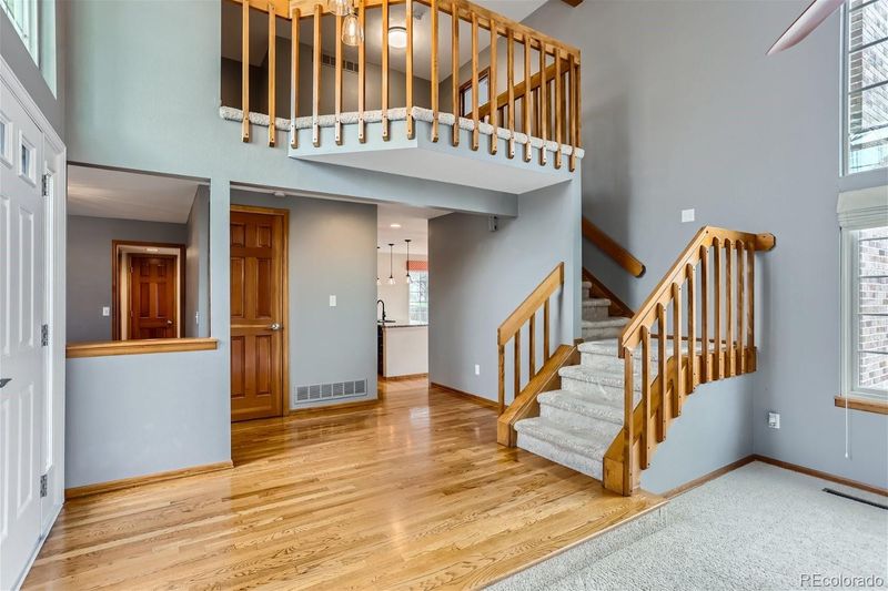 2353 S Harlan Ct, Lakewood, CO 80227
