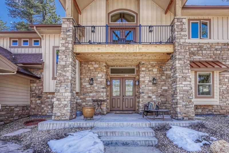 4692 Shoshone Dr, Larkspur, CO 80118