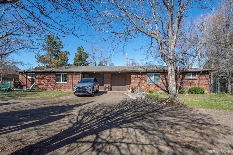 5705 W 35th Ave, Wheat Ridge, CO 80212