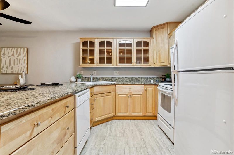 3460 S Poplar St #303, Denver, CO 80224