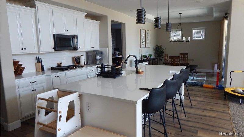 15954 E 115th Ave, Commerce City, CO 80022