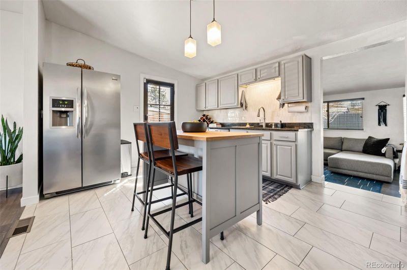 2260 W 57th Pl, Denver, CO 80221