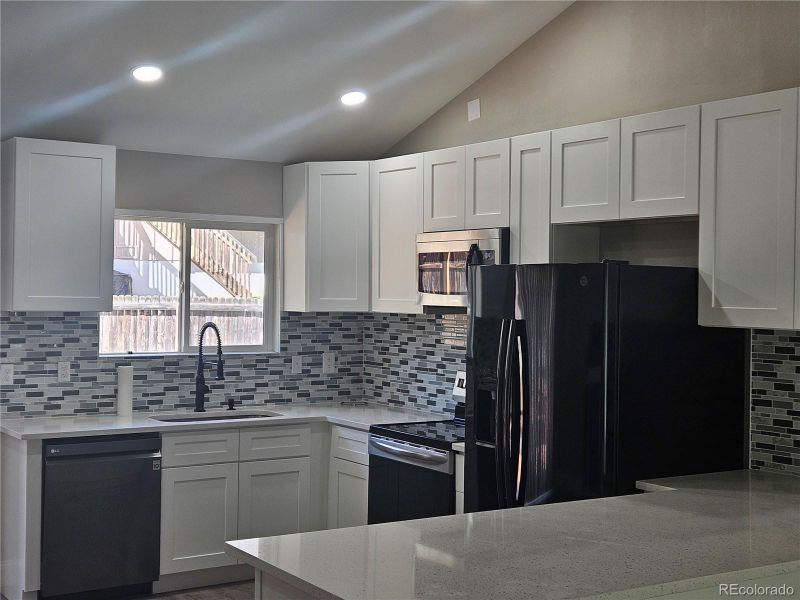3599 S Halifax Way, Aurora, CO 80013