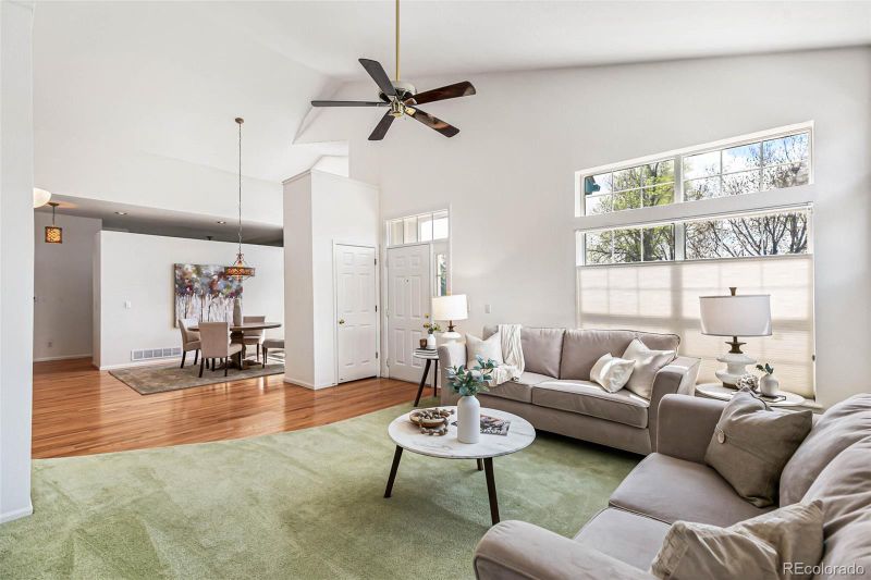 9761 E Hawaii Pl, Aurora, CO 80247