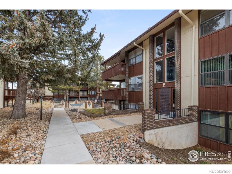 500 Manhattan Dr #B2, Boulder, CO 80303