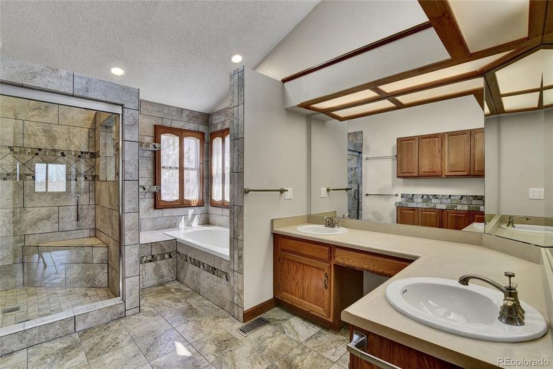 11809 E Harvard Ave, Aurora, CO 80014