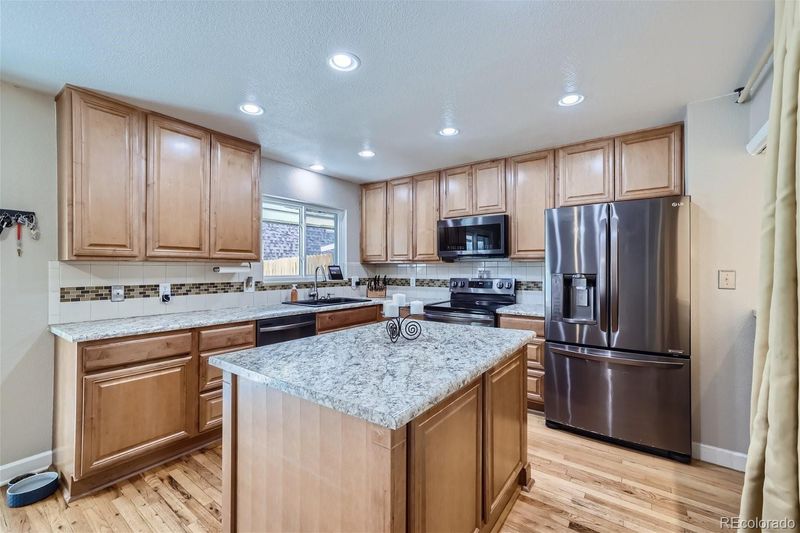 11435 W 17th Pl, Lakewood, CO 80215