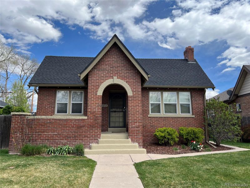 2652 Fairfax St, Denver, CO 80207
