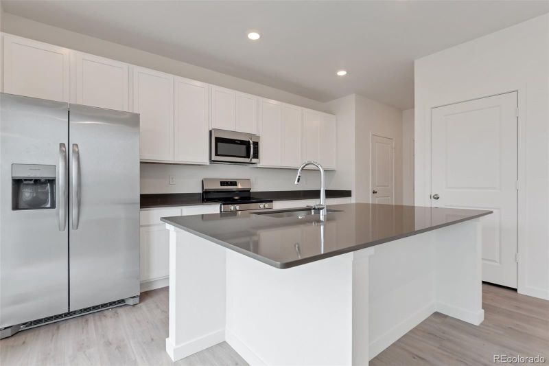 39271 Anthony St, Elizabeth, CO 80107