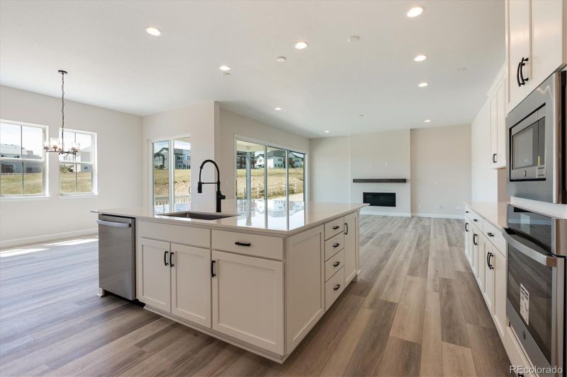 5074 Hickory Oaks St, Castle Rock, CO 80104