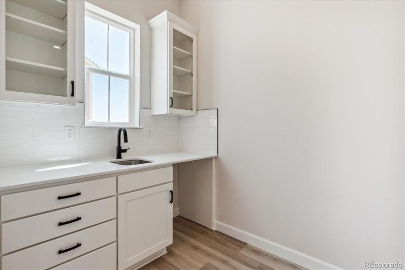 5074 Hickory Oaks St, Castle Rock, CO 80104