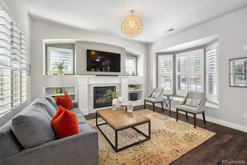 10140 Ridgegate Cir, Lone Tree, CO 80124