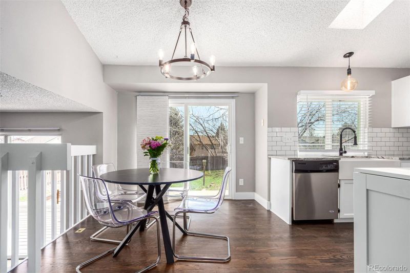 11386 W Bowles Pl, Littleton, CO 80127