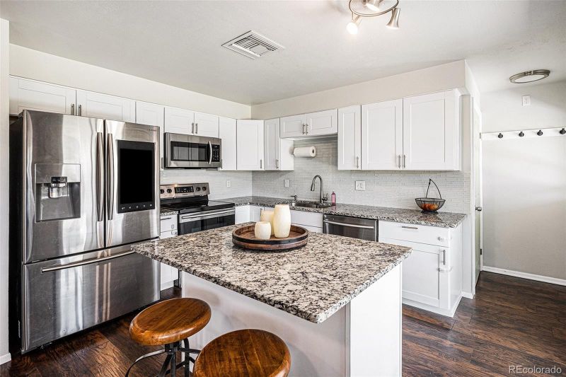 8110 S Lamar St, Littleton, CO 80128