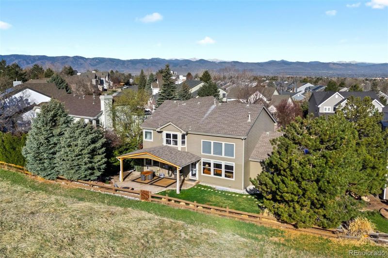 866 Huntington Dr, Highlands Ranch, CO 80126