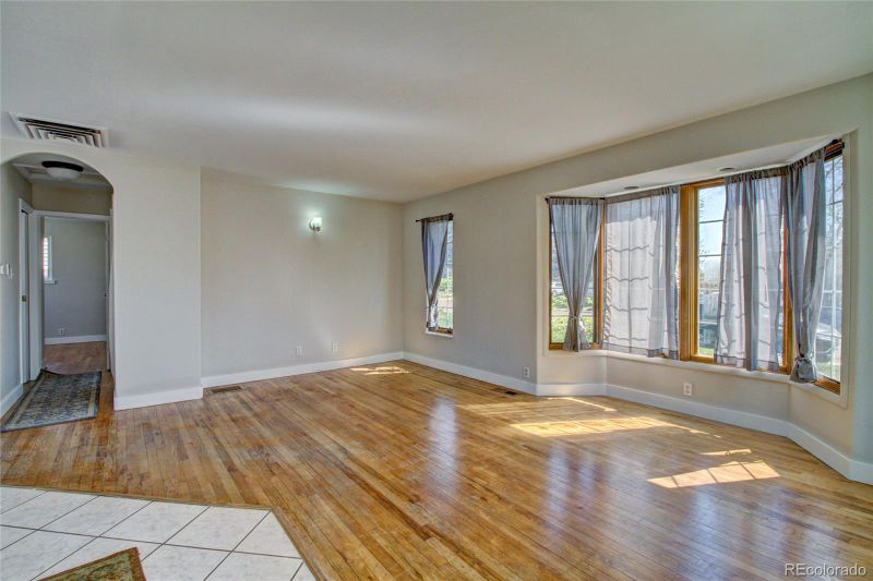 1605 S Yates St, Denver, CO 80219