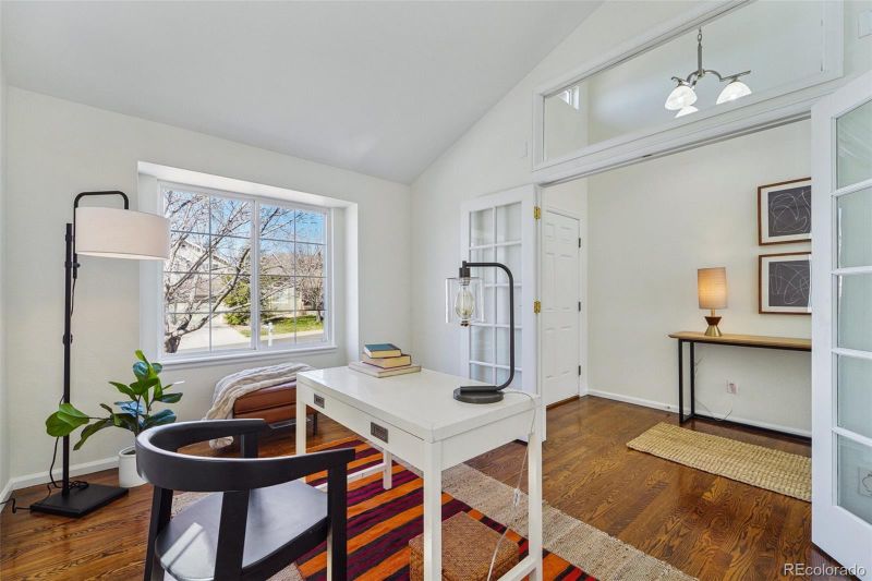 382 Kingbird Cir, Highlands Ranch, CO 80129
