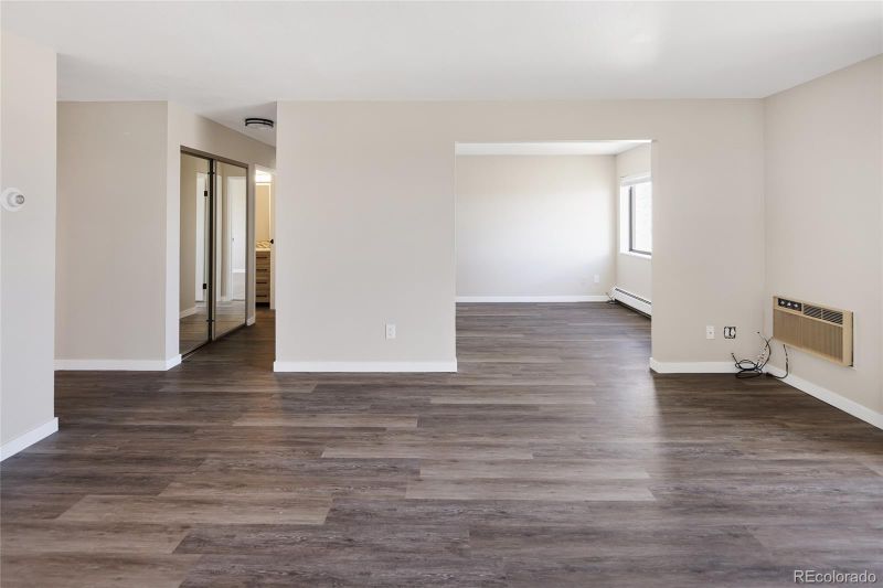 13850 E Marina Dr #605, Aurora, CO 80014