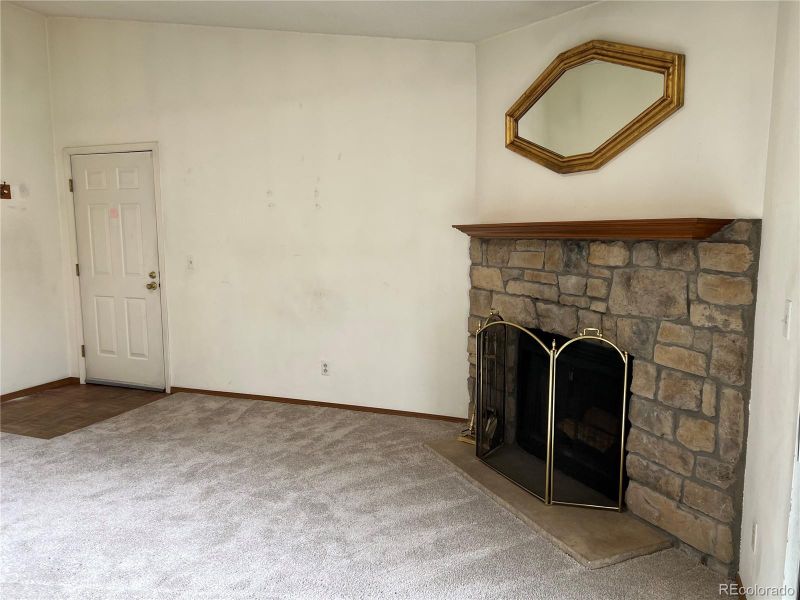 8225 Fairmount Dr #207, Denver, CO 80247