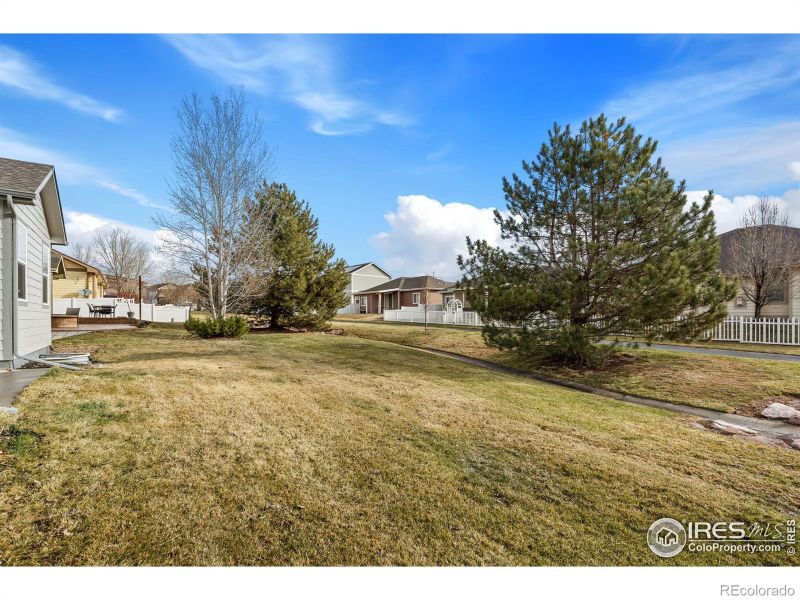 2922 68th Ave Ct, Greeley, CO 80634