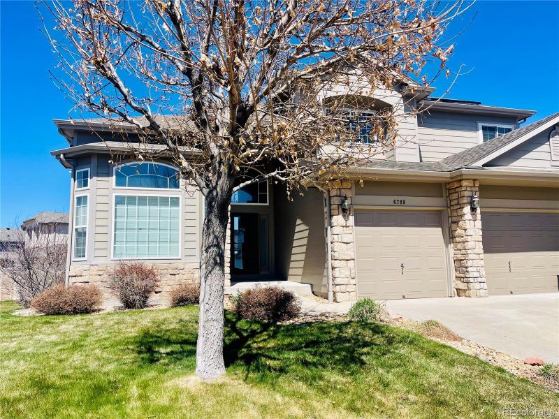 6789 Solana Dr, Castle Pines, CO 80108