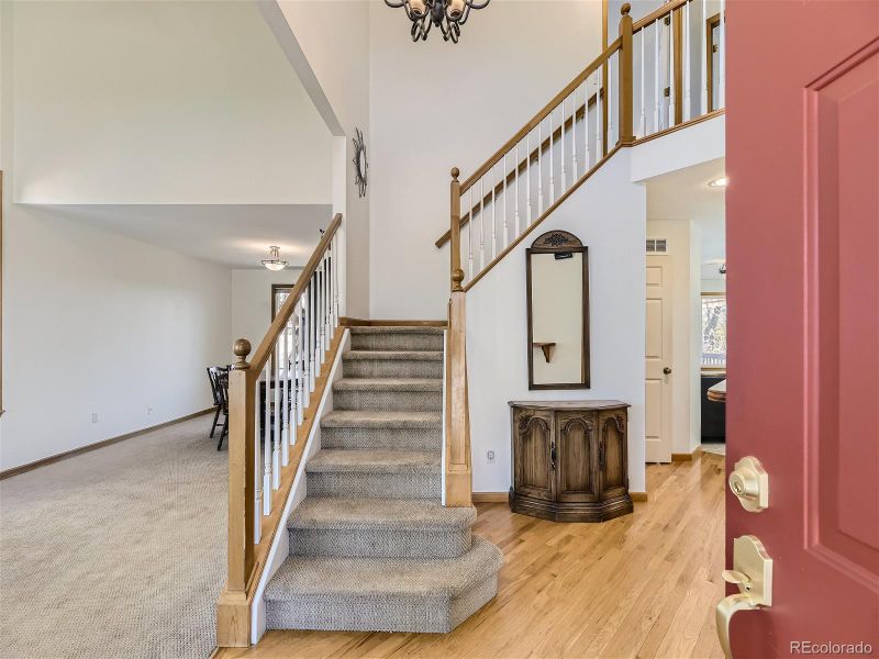 8683 Aberdeen Cir, Highlands Ranch, CO 80130