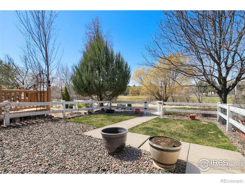 145 Bayside Cir, Windsor, CO 80550