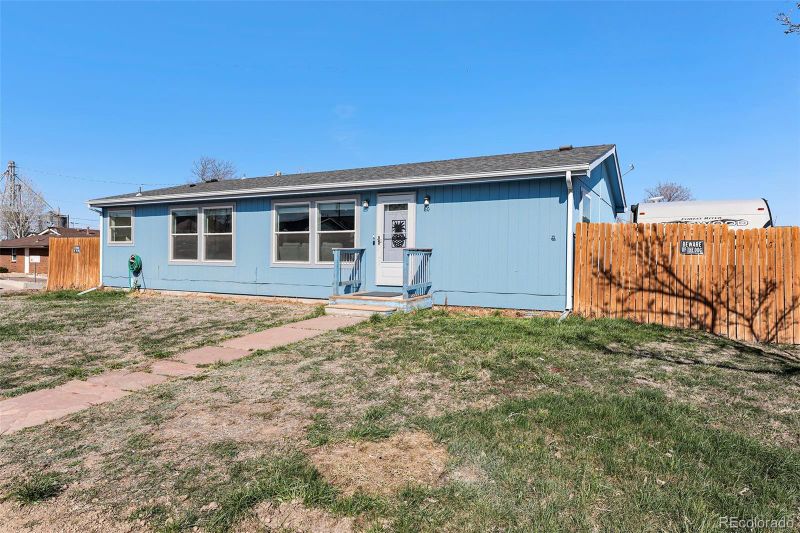 80 S Ash St, Keenesburg, CO 80643