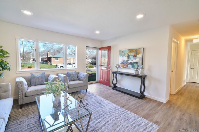 6499 Iris Way, Arvada, CO 80004