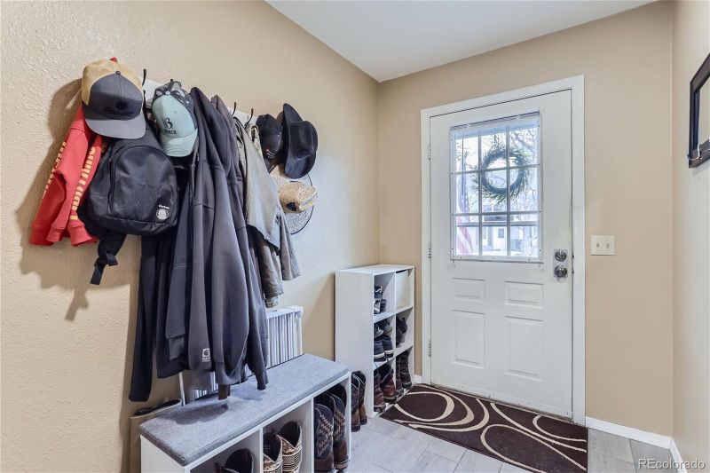 10777 W Dartmouth Ave, Lakewood, CO 80227