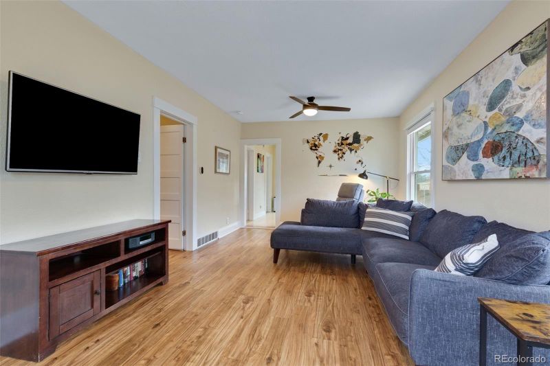 3110 S Ogden St, Englewood, CO 80113