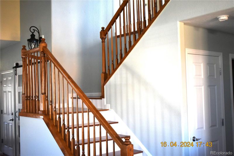 20056 E Dartmouth Dr, Aurora, CO 80013