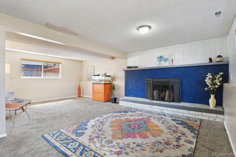 1140 Valkenburg Dr, Colorado Springs, CO 80907