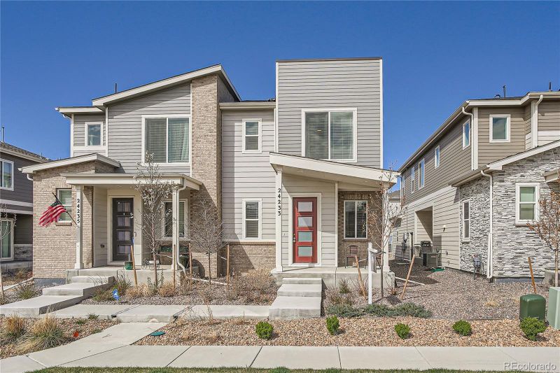 24233 E 41st Ave, Aurora, CO 80019