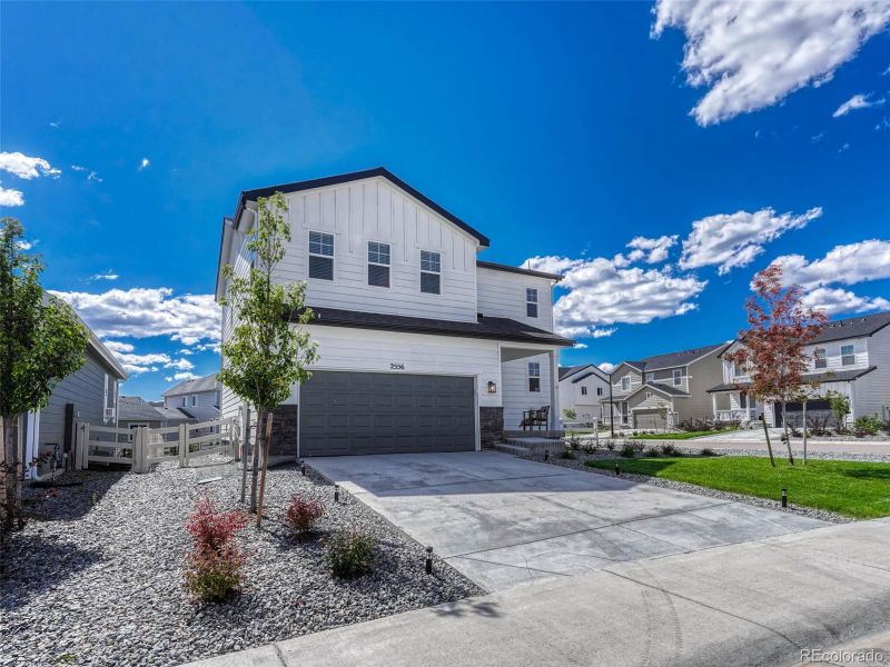 2556 Gray Wolf Pl, Castle Rock, CO 80104