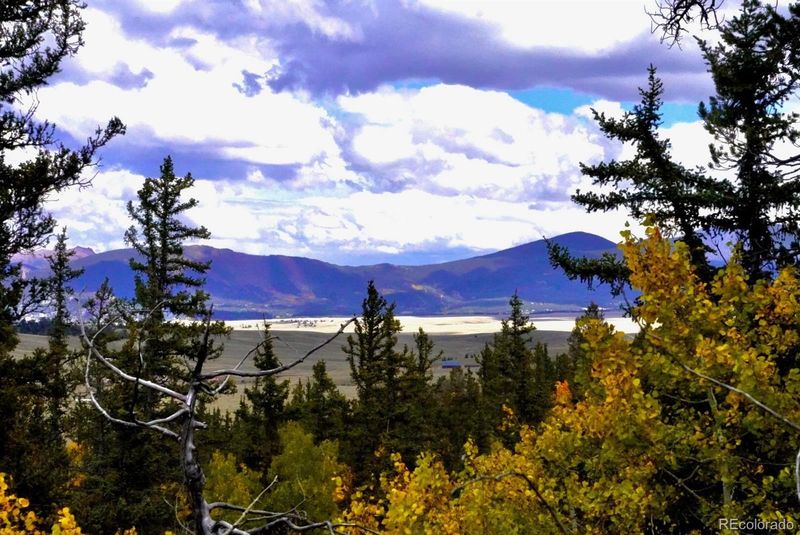 249 Mcdowell Dr, Jefferson, CO 80456