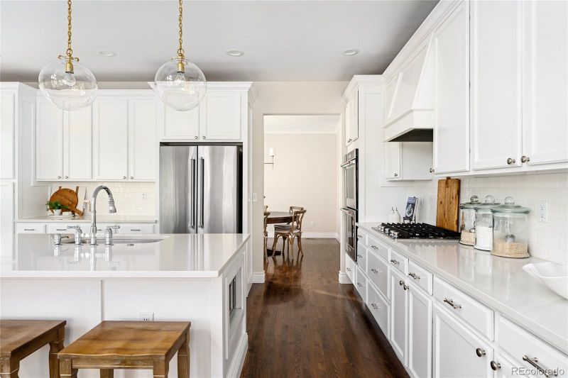 10195 Knoll Cir, Highlands Ranch, CO 80130