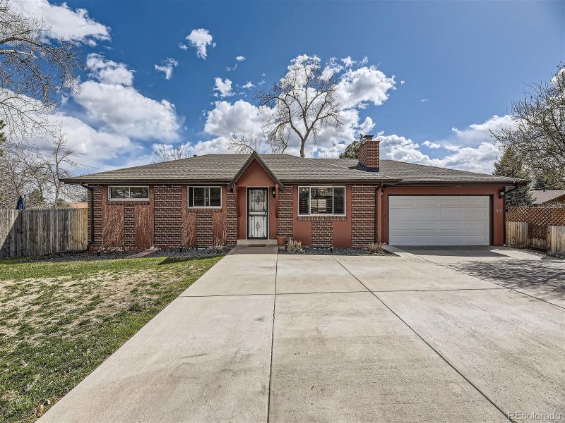 7770 W Chatfield Ave, Littleton, CO 80128