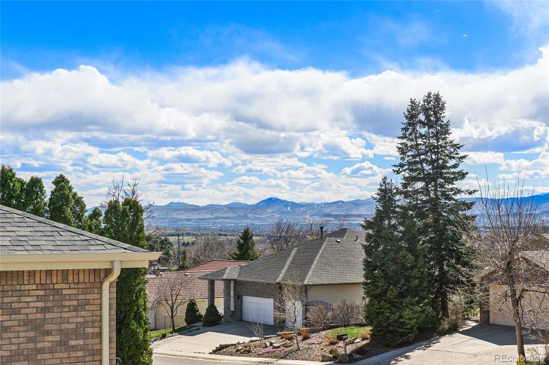 6762 Garland St, Arvada, CO 80004