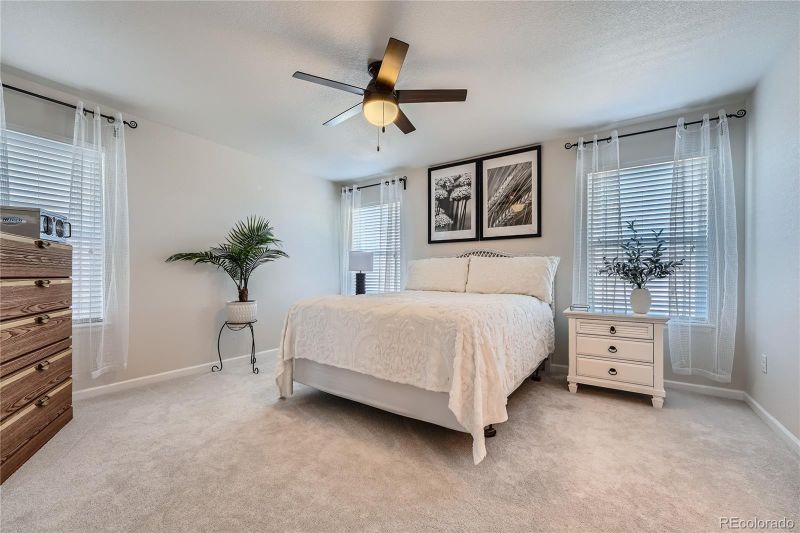 4819 S Picadilly Ct, Aurora, CO 80015