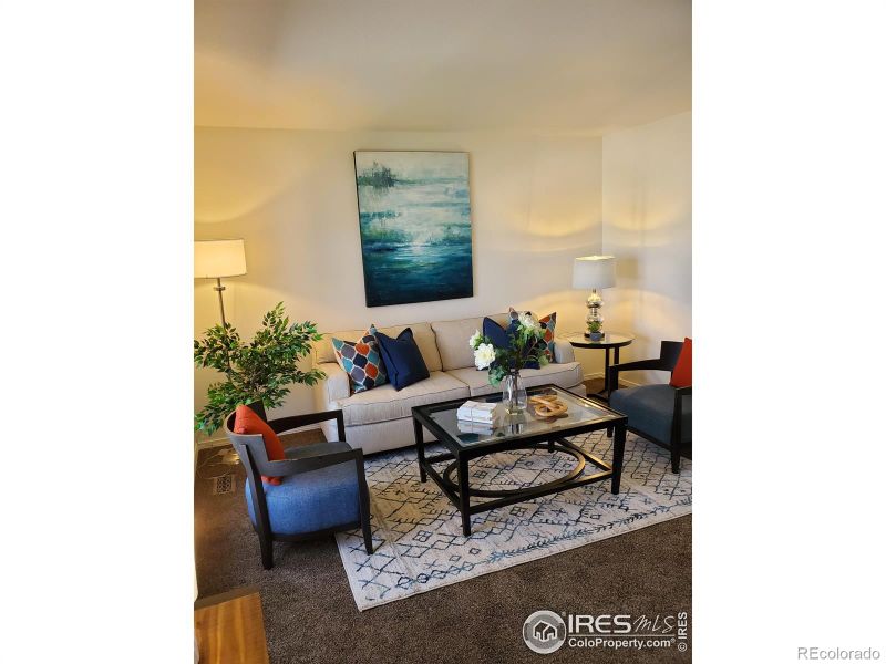 608 Avante Ct, Lafayette, CO 80026