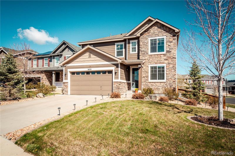 26331 E Glasgow Pl, Aurora, CO 80016