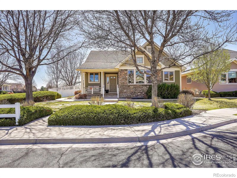 1503 Moonlight Dr, Longmont, CO 80504