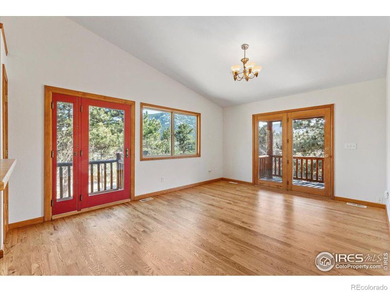312 Big Horn Dr, Estes Park, CO 80517