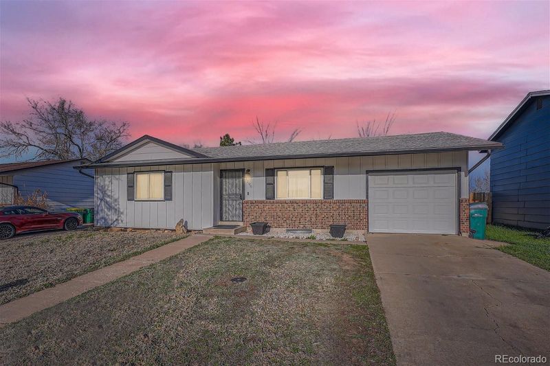 1196 Ouray St, Aurora, CO 80011